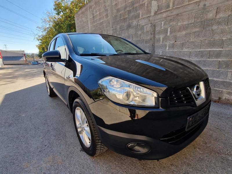 Nissan Qashqai 1.5 dci  E.X.T.R.A