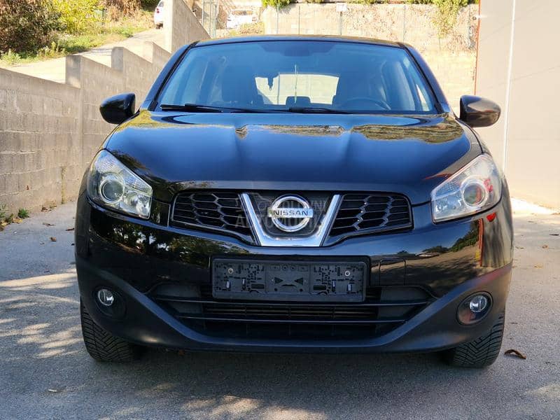 Nissan Qashqai 1.5 dci  E.X.T.R.A