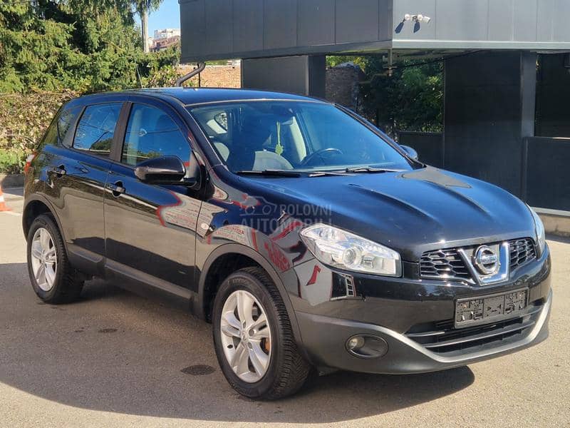 Nissan Qashqai 1.5 dci  E.X.T.R.A