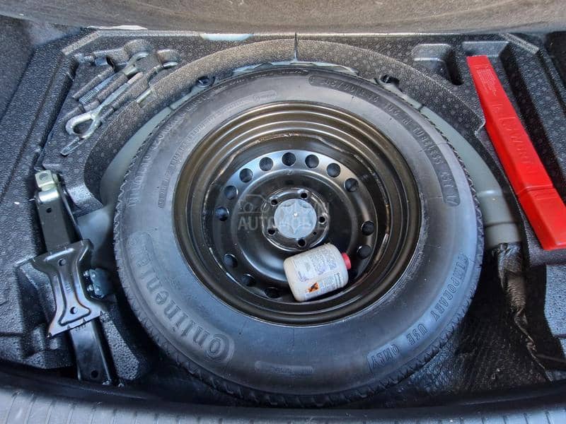 Nissan Qashqai 1.5 dci  E.X.T.R.A