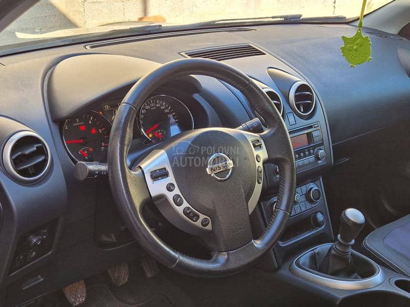 Nissan Qashqai 1.5 dci  E.X.T.R.A