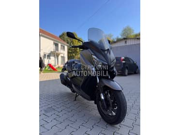 Yamaha Xmax 400