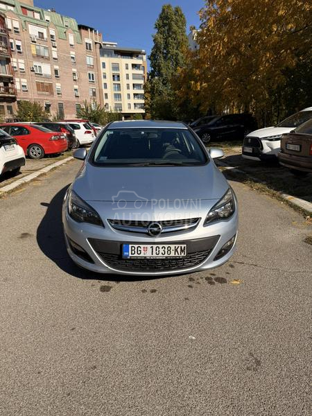 Opel Astra J 1.6 CDTI