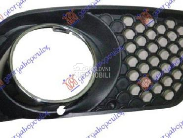 RESETKA PREDNJEG BRANIKA (HROM za Mercedes Benz C Klasa od 2007. do 2011. god.