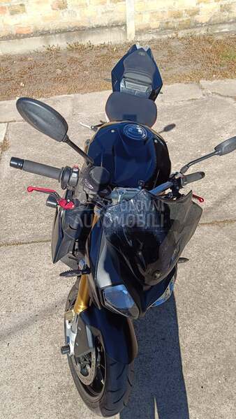 BMW S1000R