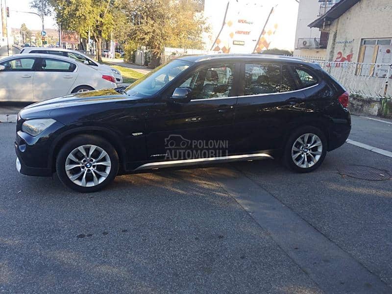 BMW X1 2.3 x drive