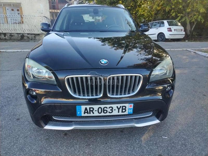 BMW X1 2.3 x drive