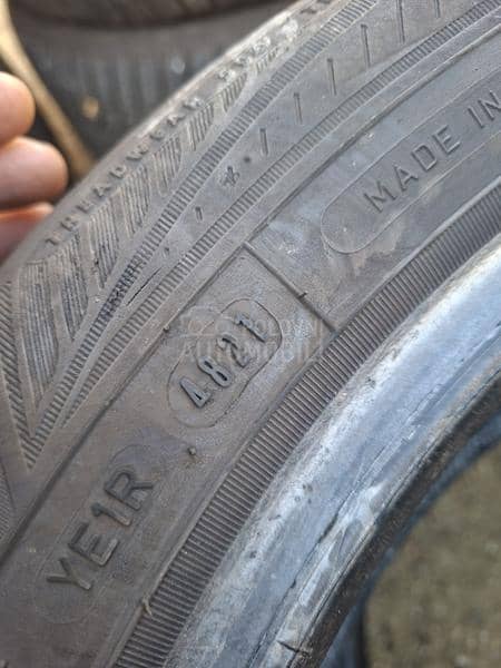 Goodyear 205/55 R16 Zimska