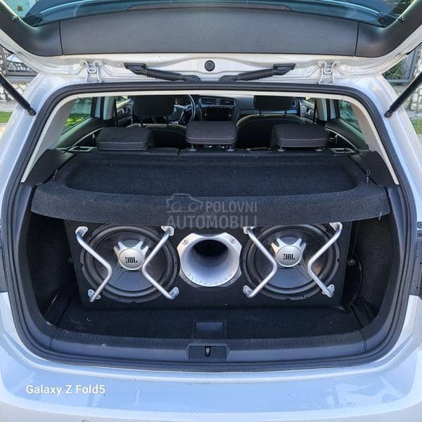 Volkswagen Golf 7 .5  R line