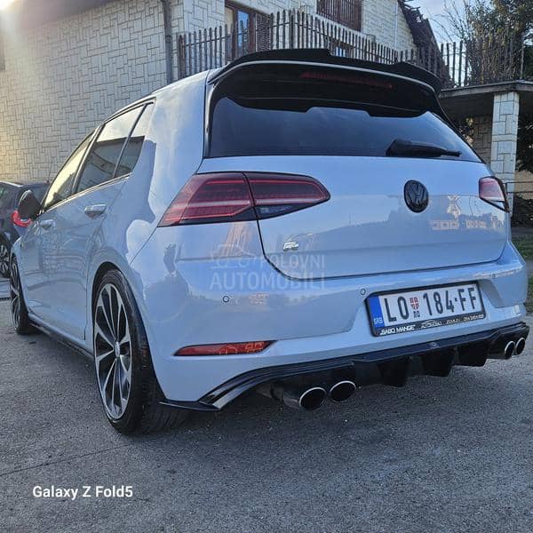 Volkswagen Golf 7 .5  R line