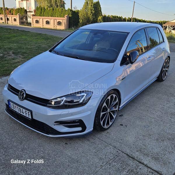 Volkswagen Golf 7 .5  R line