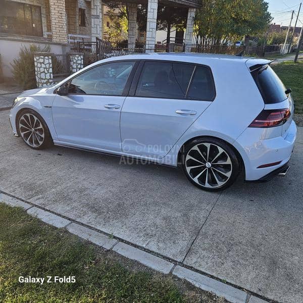 Volkswagen Golf 7 .5  R line