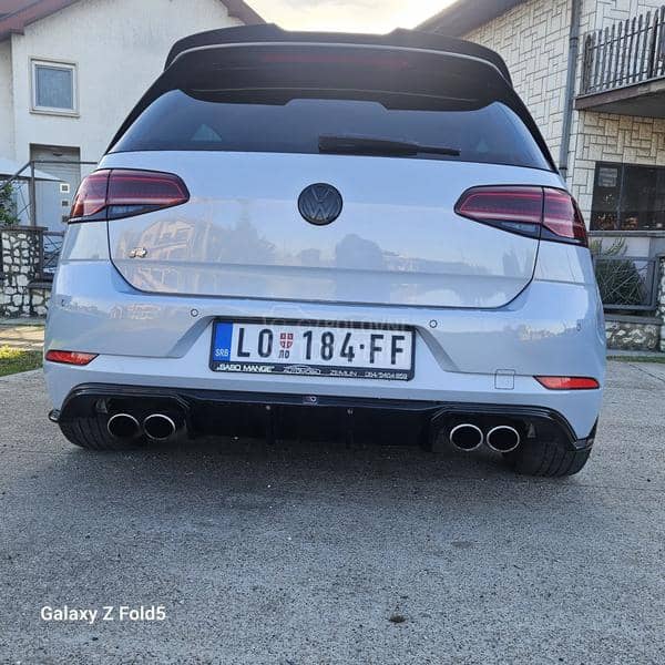 Volkswagen Golf 7 .5  R line