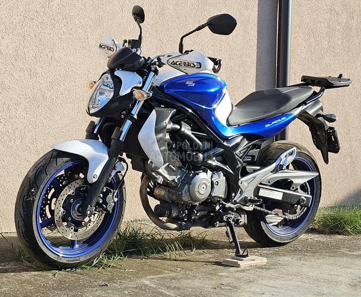 Suzuki SFV 650 Gladius