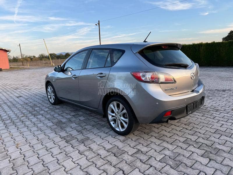 Mazda 3 1.6