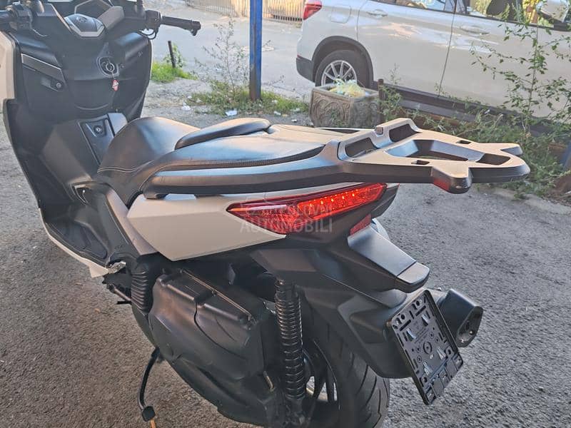 Yamaha XMax 400 ABS x Max 400 i