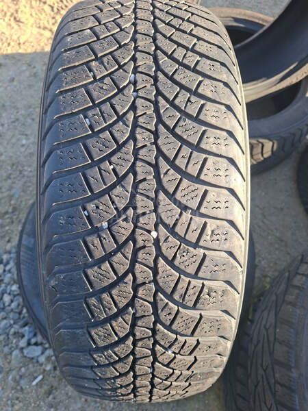 Kumho 205/55 R17 Zimska