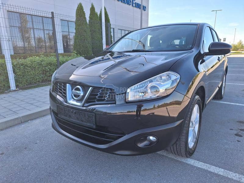 Nissan Qashqai  Nissan Qashqai