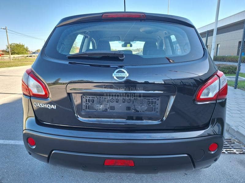 Nissan Qashqai  Nissan Qashqai