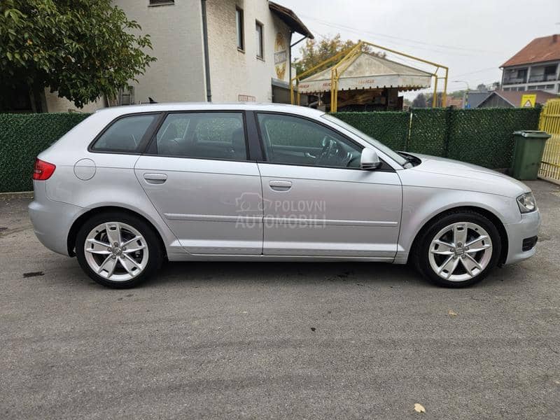 Audi A3 2.0TDI /DSG/LED/NAV/