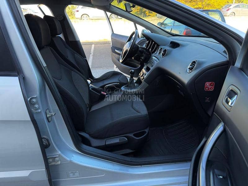 Peugeot 308 CH NOVO