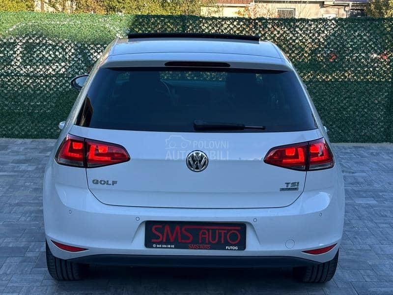 Volkswagen Golf 7 1.2 T.S.I/PANO