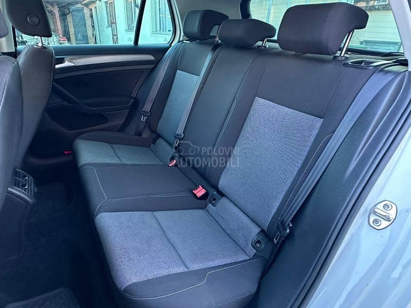 Volkswagen Golf 7 1.2 T.S.I/PANO