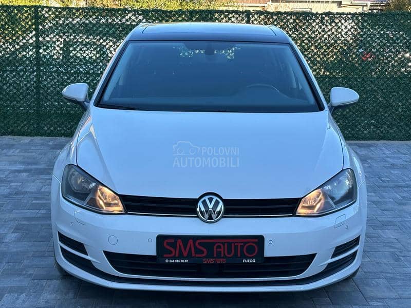 Volkswagen Golf 7 1.2 T.S.I/PANO