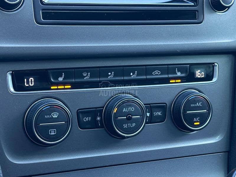 Volkswagen Golf 7 1.2 T.S.I/PANO