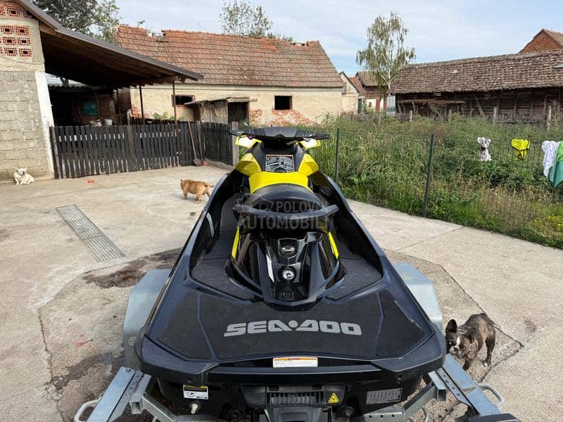 Sea-Doo GTR 215