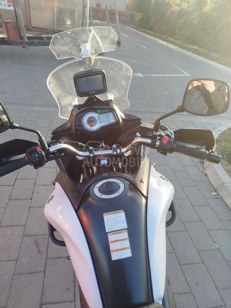Suzuki V strom