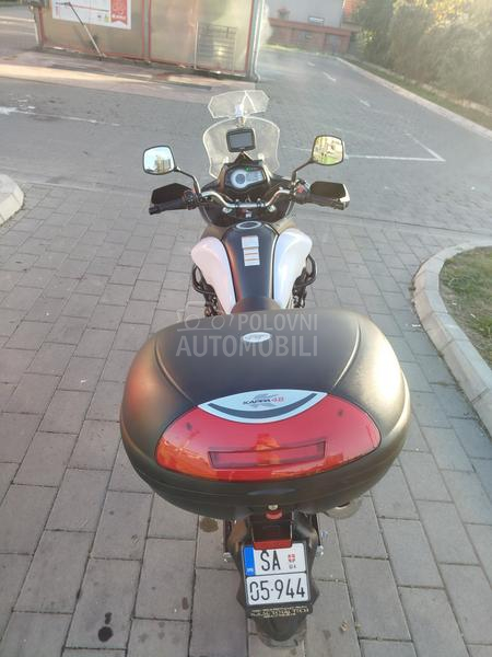 Suzuki V strom