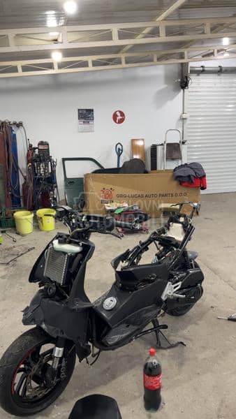 Peugeot speedfight 4