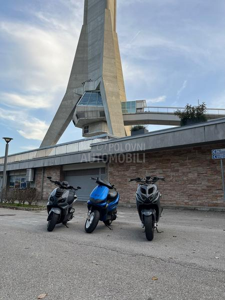 Peugeot speedfight 4