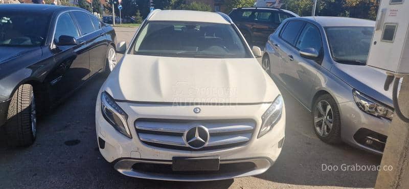 Mercedes Benz GLA 200 sport