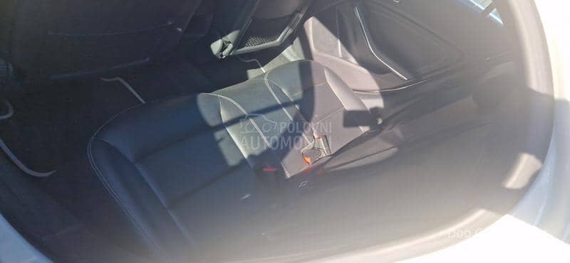 Mercedes Benz GLA 200 sport
