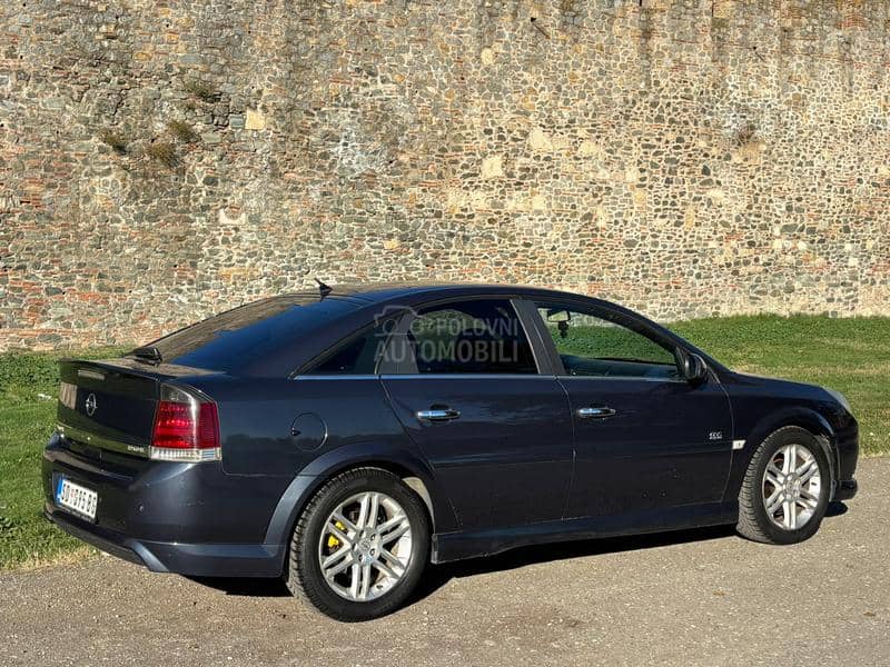 Opel Vectra C OPC line