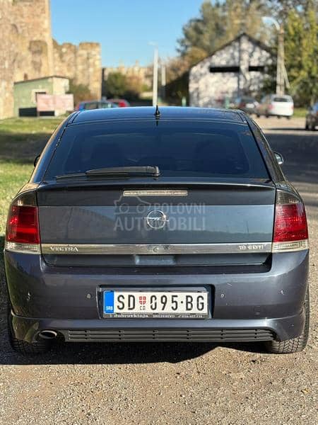Opel Vectra C OPC line