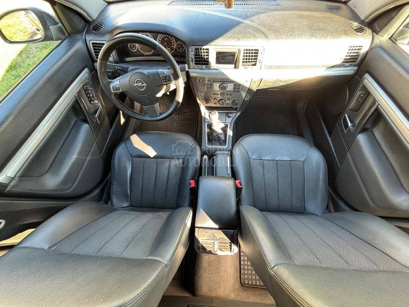 Opel Vectra C OPC line