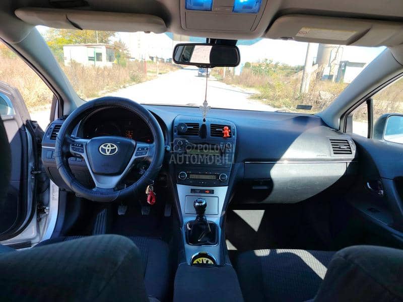 Toyota Avensis 2.0 D4D LUNA