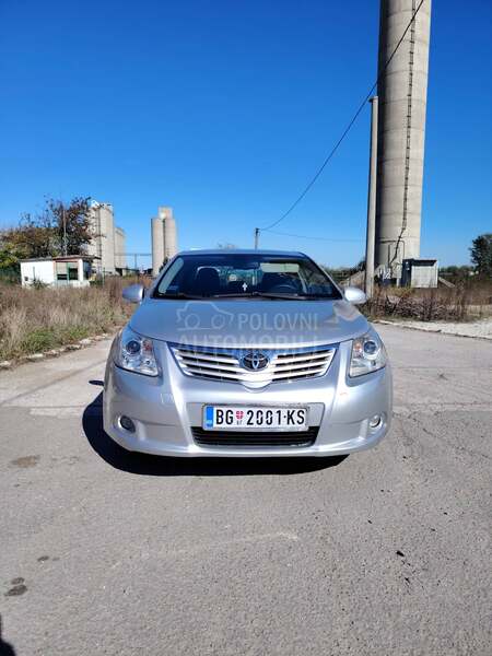 Toyota Avensis 2.0 D4D LUNA