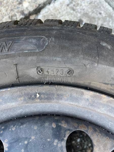 Riken 185/60 R15 Zimska