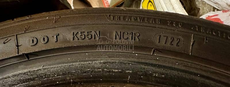 Dunlop 225/40 R18 Letnja