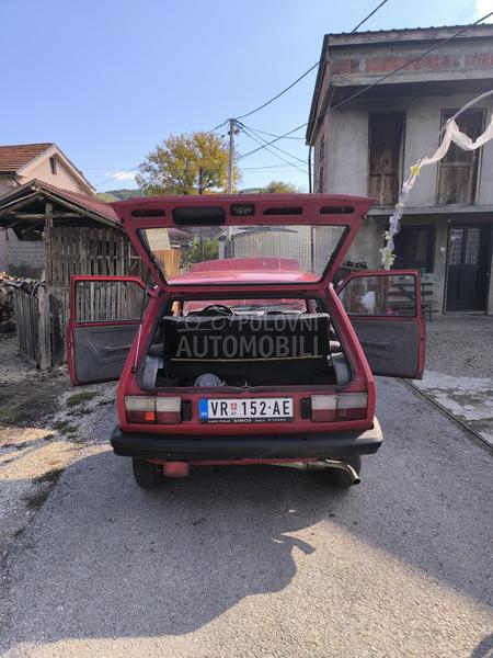 Zastava Yugo Tempo 