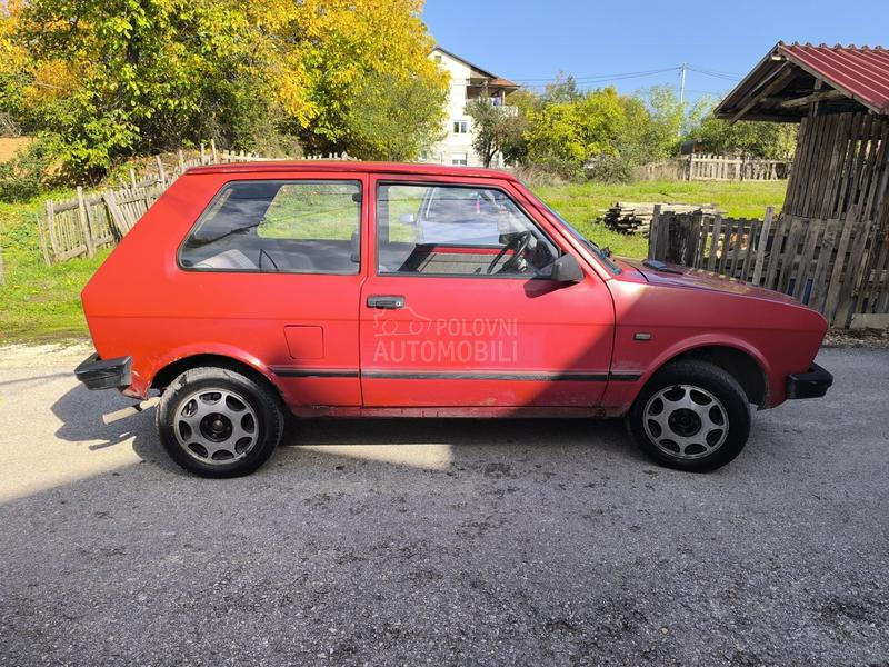 Zastava Yugo Tempo 
