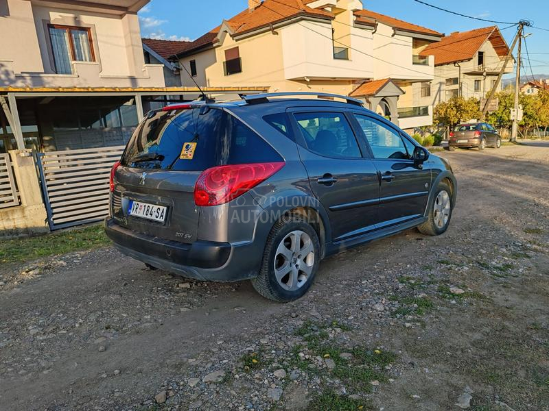 Peugeot 207 SW OUTDOOR Peugeot 207 SW OUTDOOR