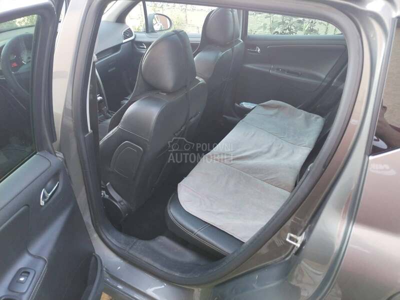 Peugeot 207 SW OUTDOOR