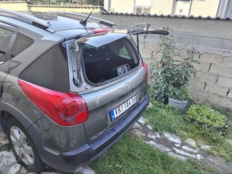 Peugeot 207 SW OUTDOOR