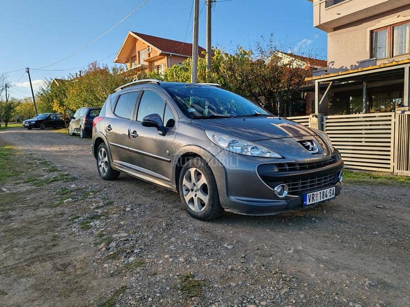 Peugeot 207 SW OUTDOOR Peugeot 207 SW OUTDOOR