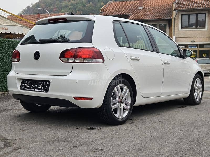 Volkswagen Golf 6 1.6TDI /T.O.P/